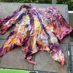 Women's Tie-Dye Flowing Tunic Top — Purple & Yellow